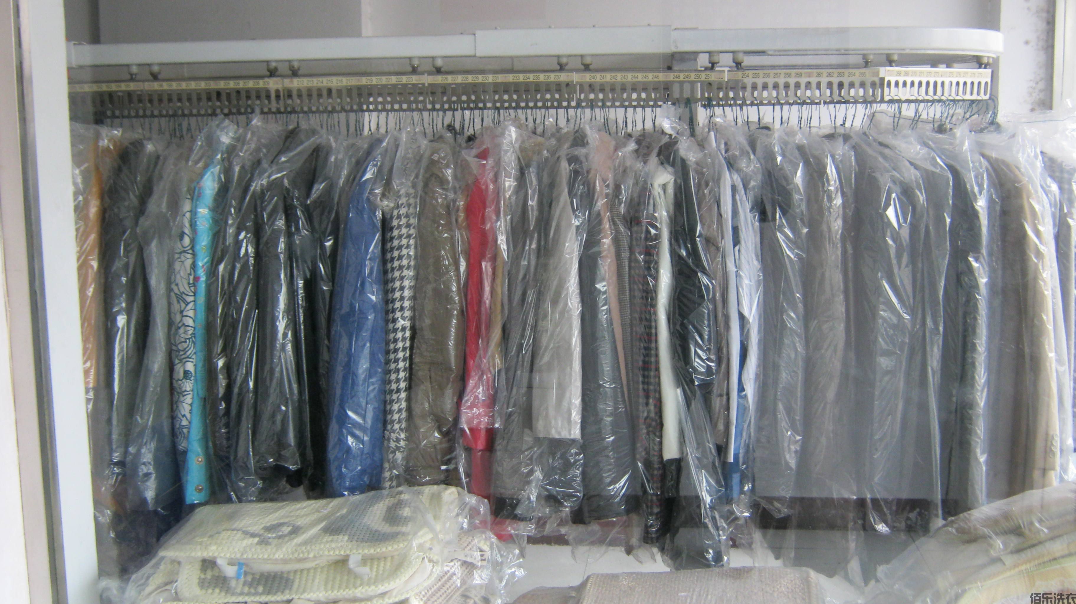哪些衣服需要干洗而有些衣服不能干洗